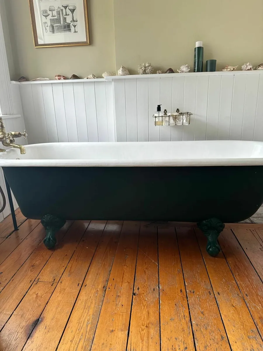 Cast iron sink and bath set - Image 3