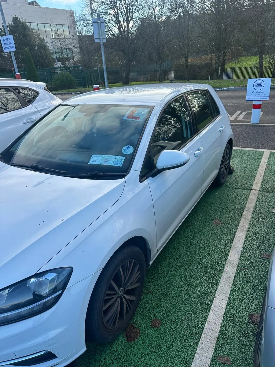 VOLKSWAGEN GOLF 1.0 TSI SE NAV BLUEMOTION 110PS 5D - Image 4