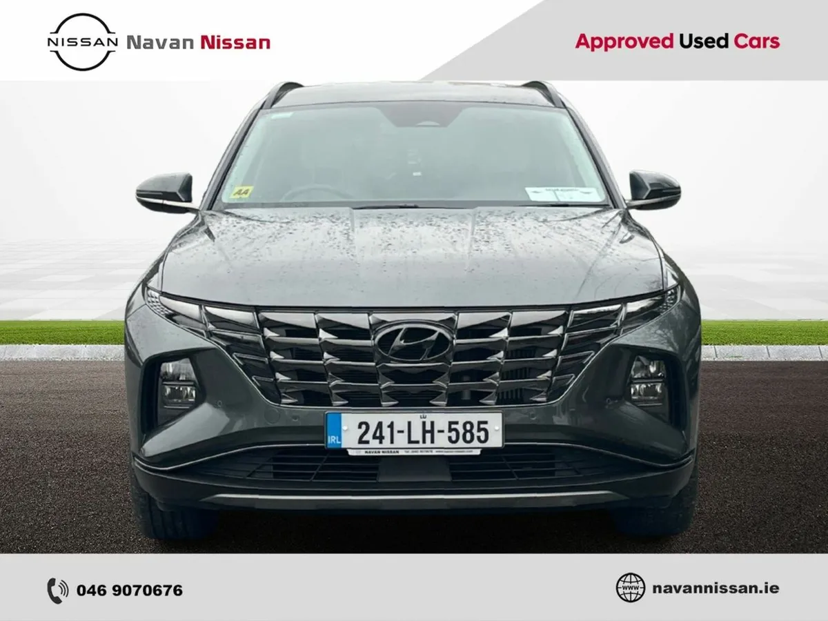 Hyundai Tucson 2WD Executive Plus - Image 3