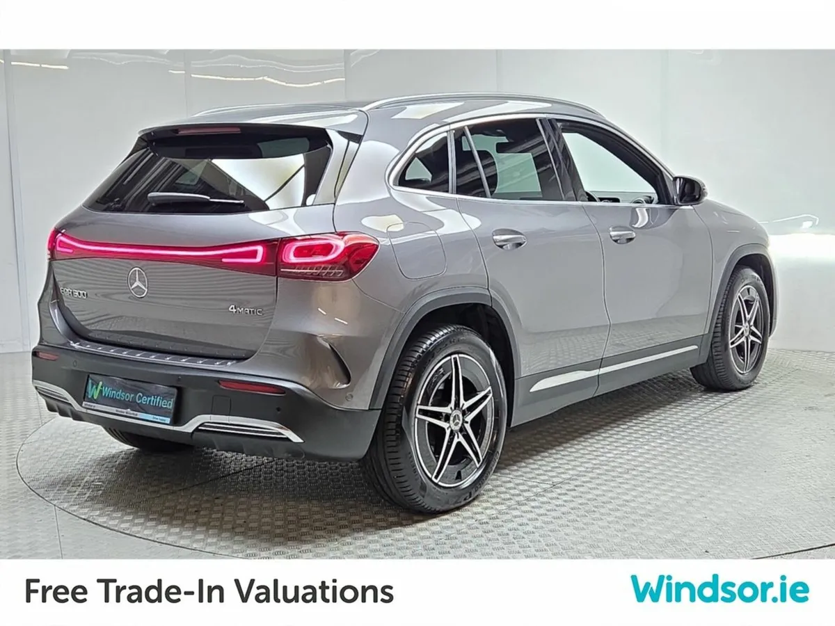 Mercedes-Benz EQA 300 AMG Line 4Matic 67kWh - Image 3