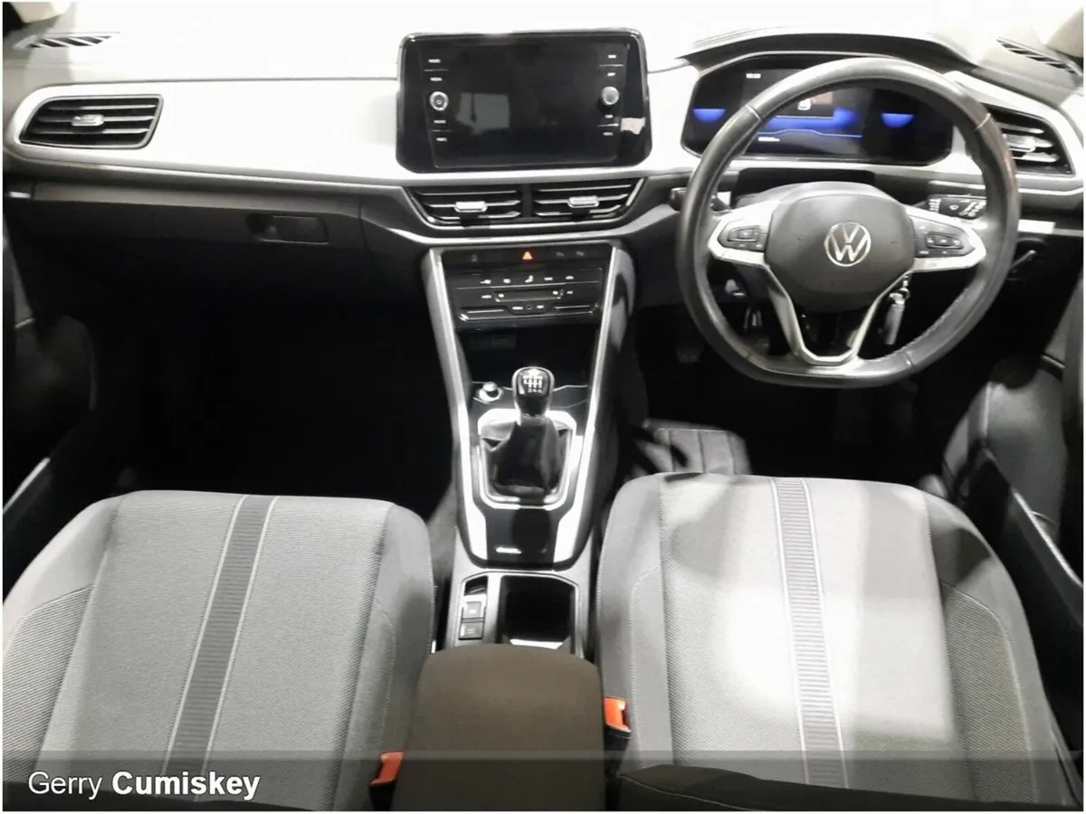 Volkswagen T-Roc 1.0 TSI 110HP Life - Image 2