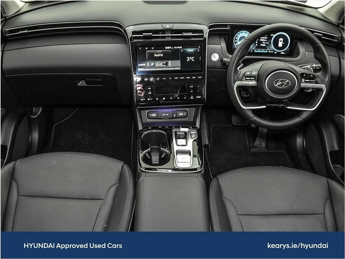 Hyundai Tucson 2WD Executive Plus HEV Auto - Image 4