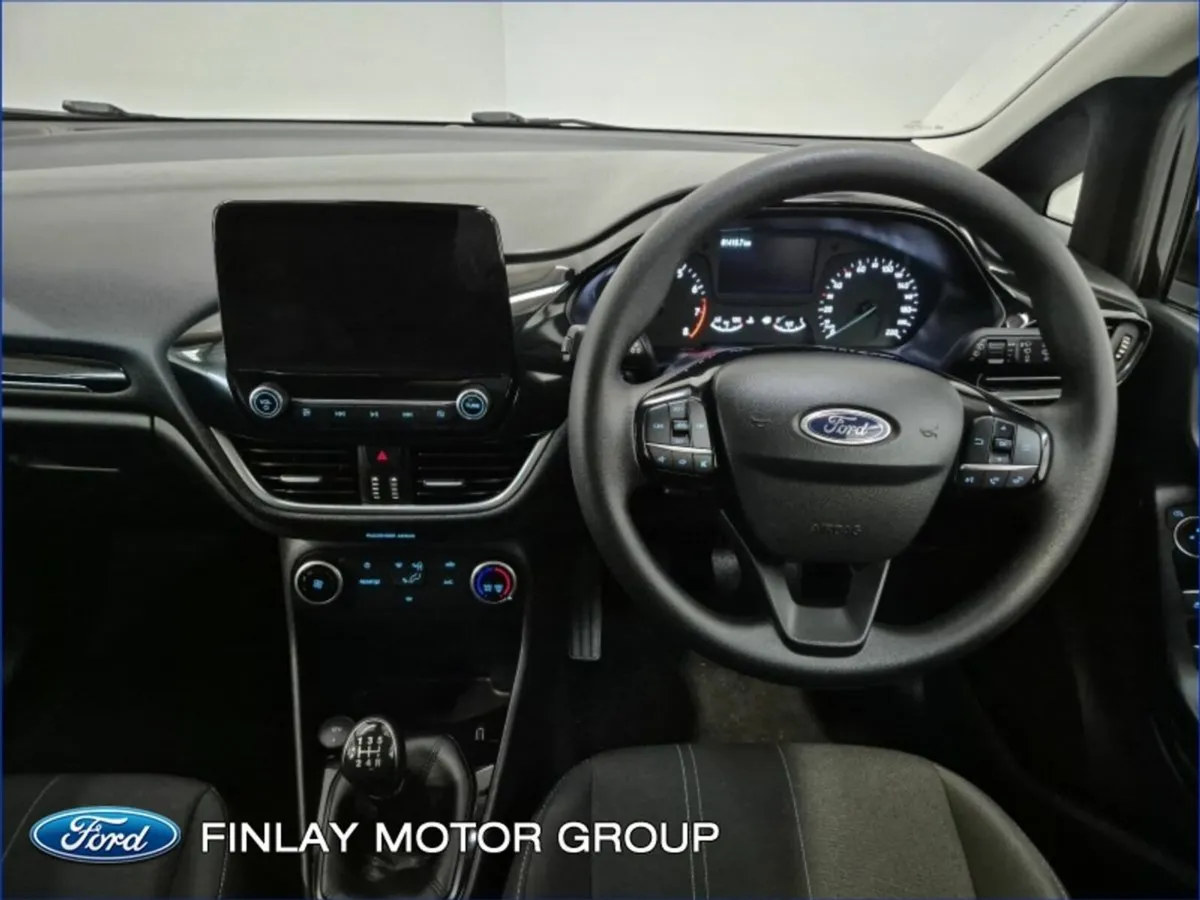 Ford Fiesta 1.1L Ti-VCT 70 PS Zetec - Image 2