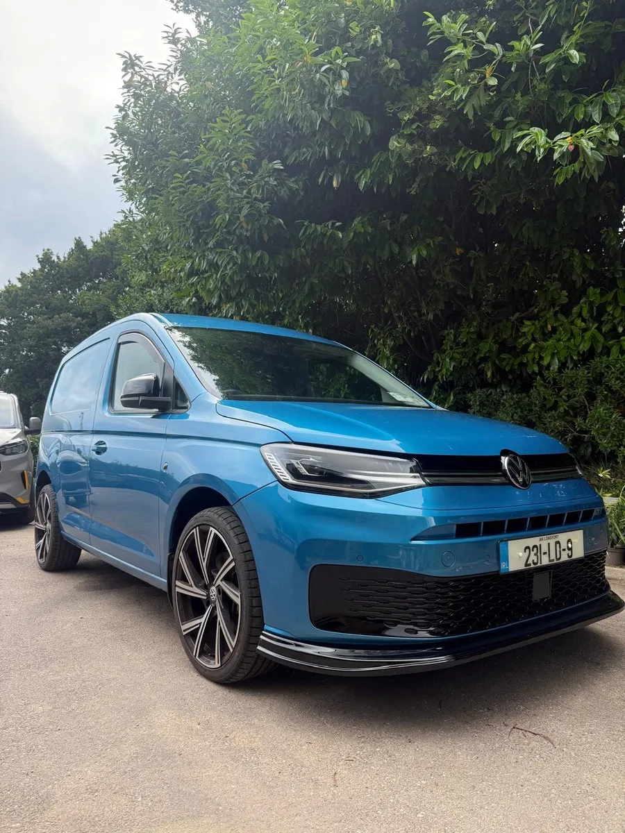 Volkswagen Caddy 2023 - Image 1