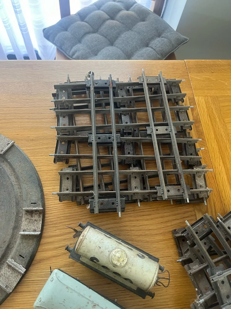 Vintage Hornby Model Railway Collection - Image 3