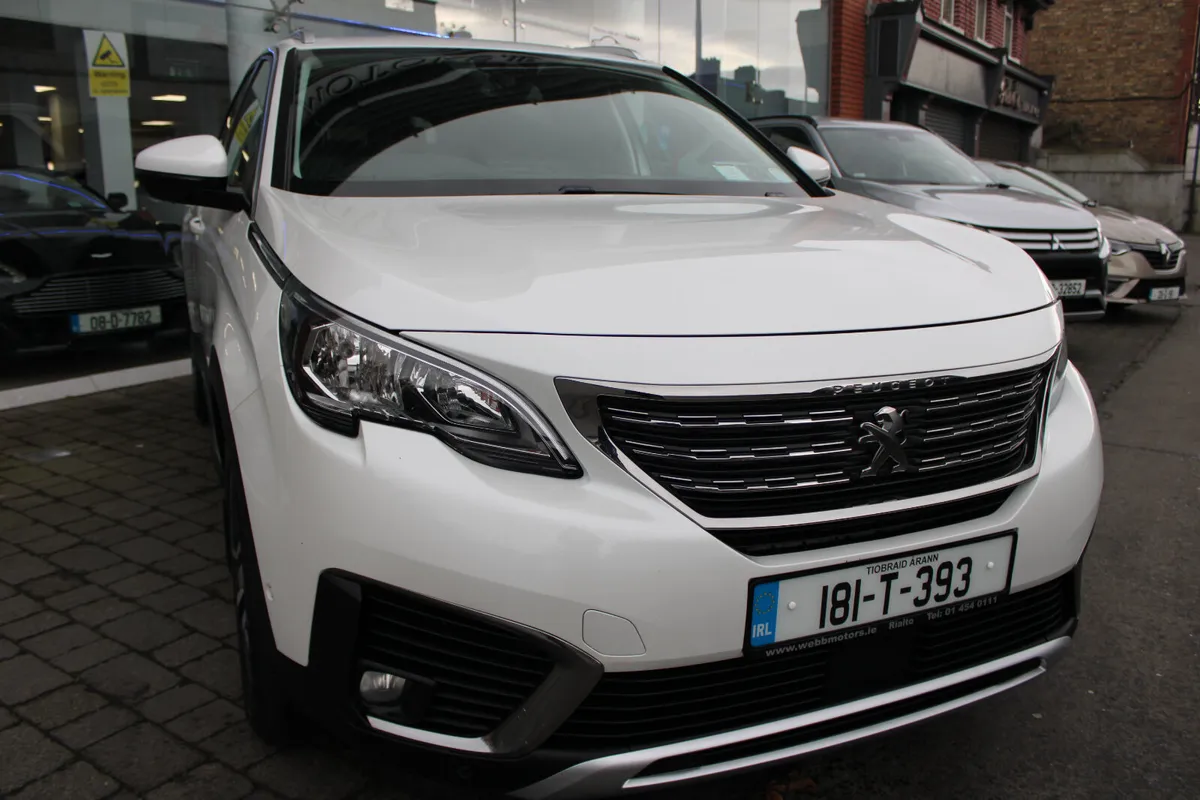 Peugeot 5008 1.2 ALLURE 2018 - Image 1