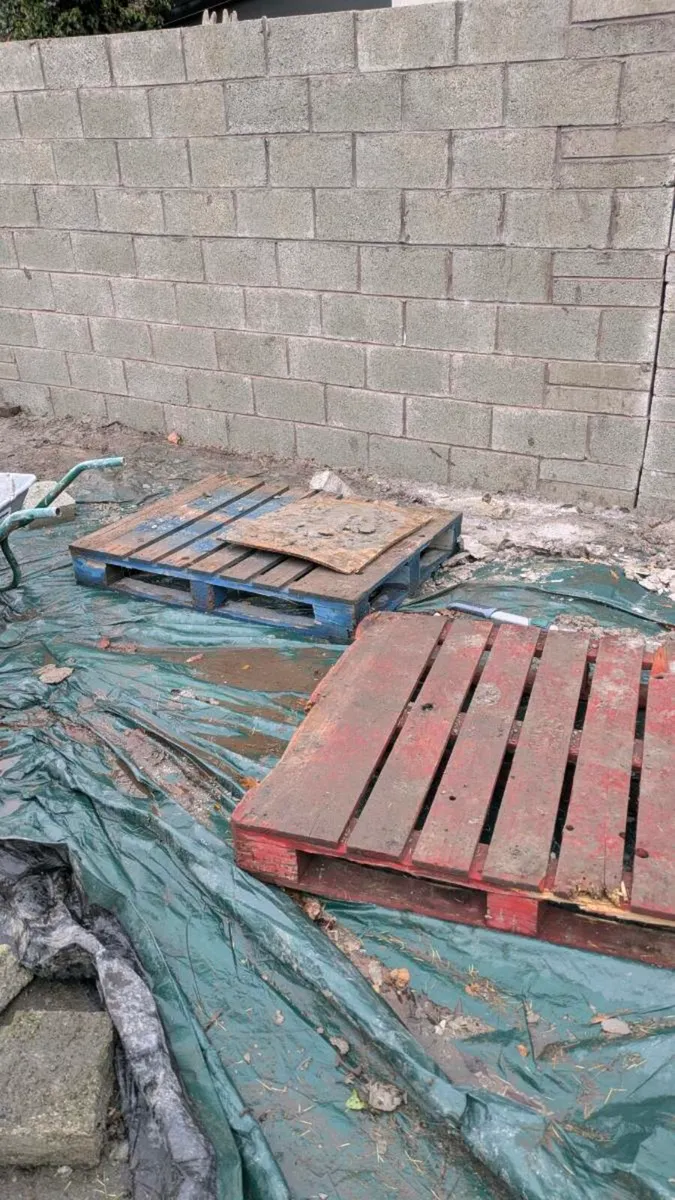 Pallets - Image 2