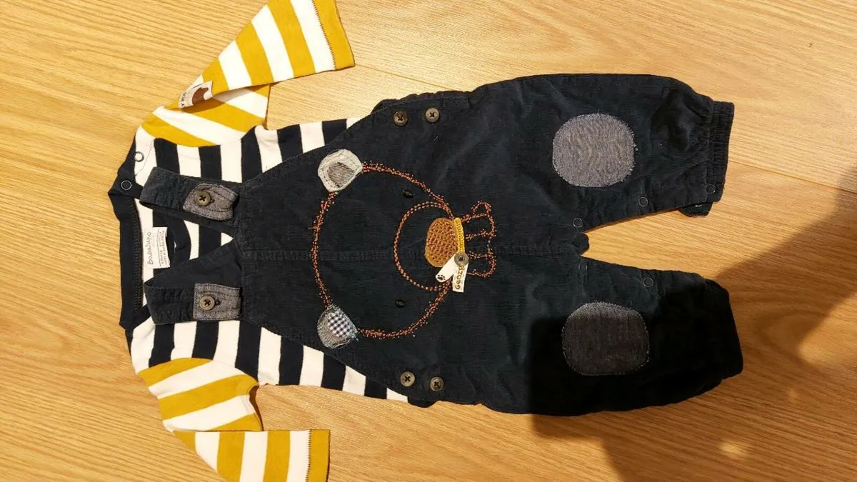 Baby clothes 9-12 months - Image 2