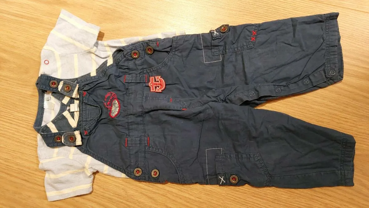 Baby clothes 9-12 months - Image 3