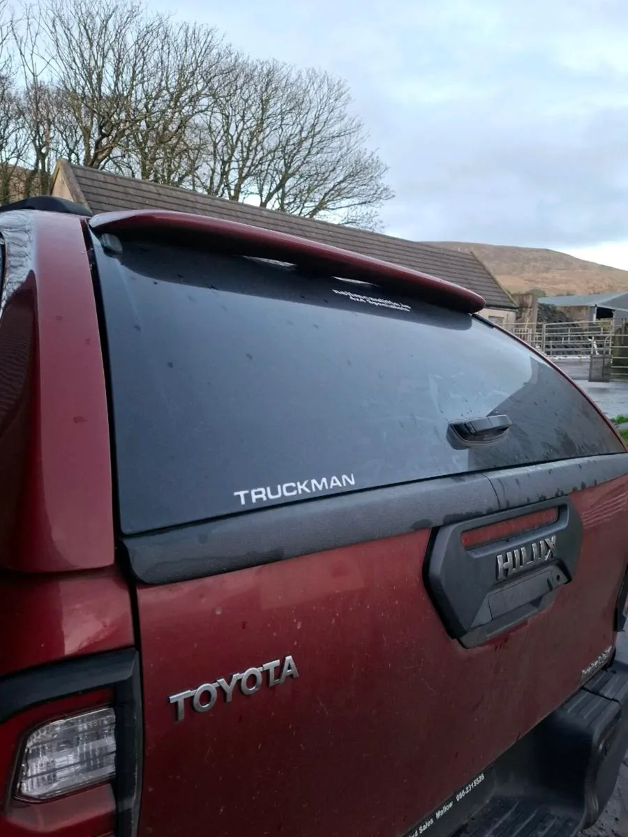 Toyota hilux canopy - Image 1