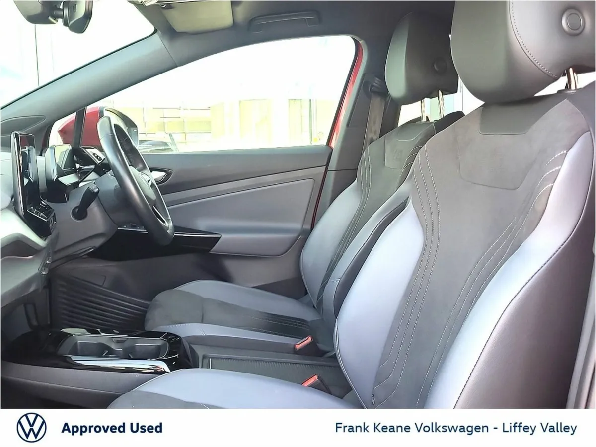 Volkswagen ID.4 77KWH LIFE DX 174HP *KINGS RED MET - Image 4