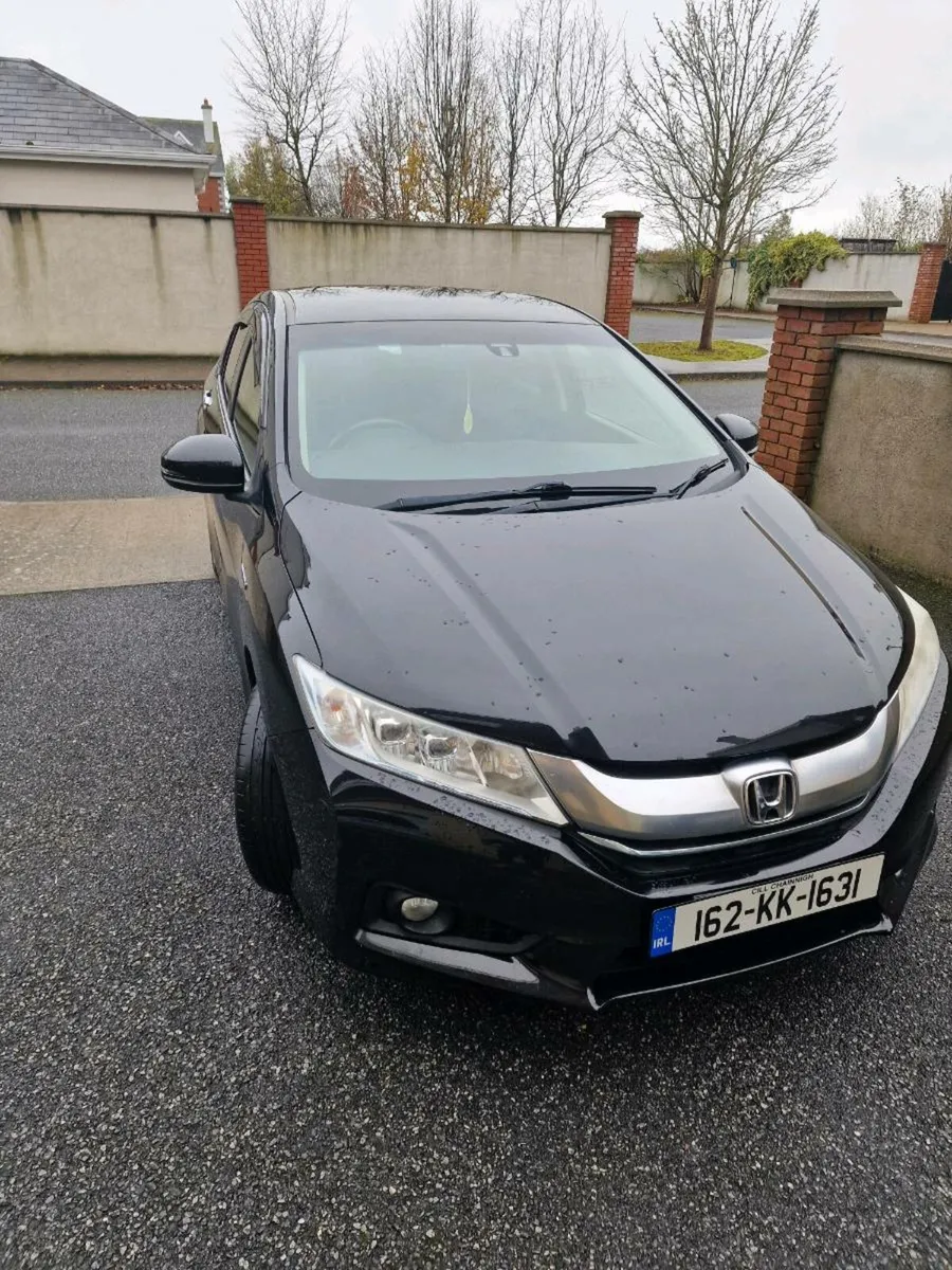 Honda Grace - Image 1