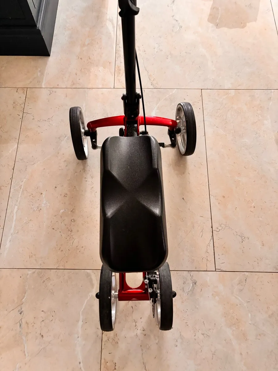 Knee scooter - Image 2