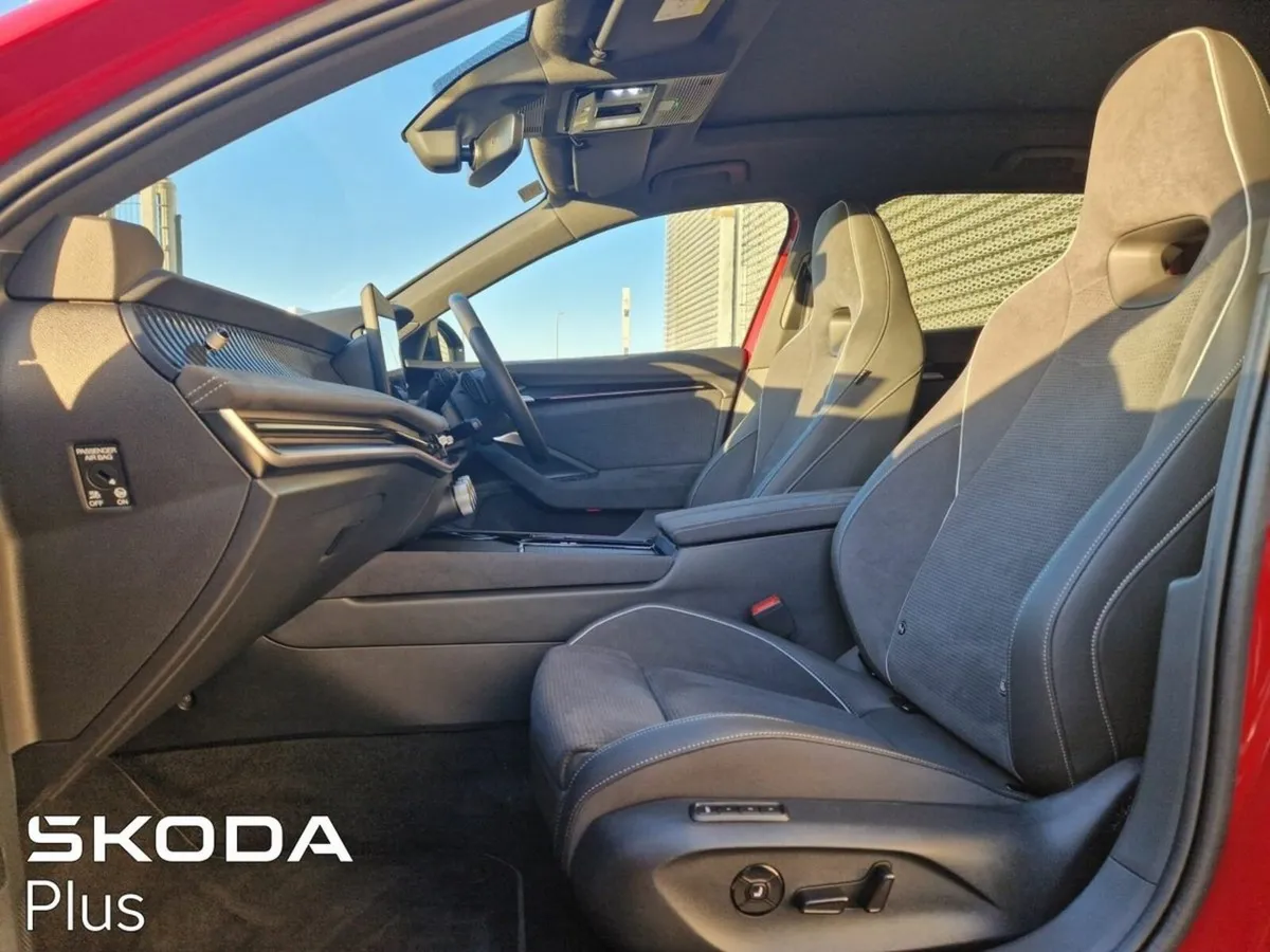 Skoda Superb COMBI SPORTLINE  2.0 TDI 150HP DSG - Image 4