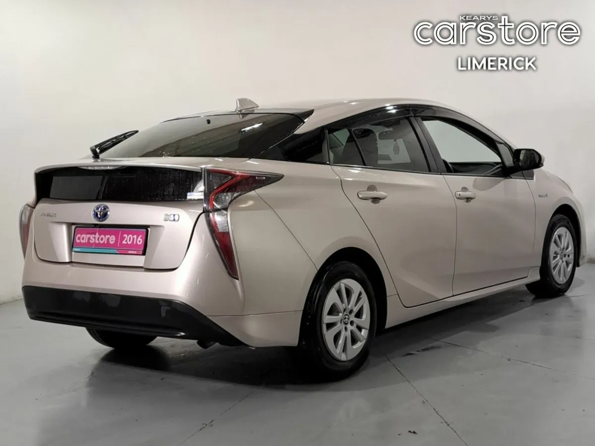 Toyota Prius 1.8 PET HYBRID - Image 3