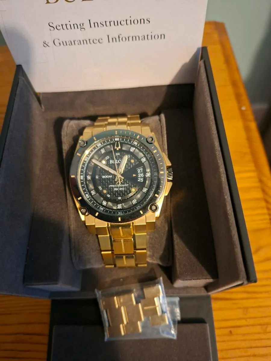 Bulova precisionist diamond - Image 1