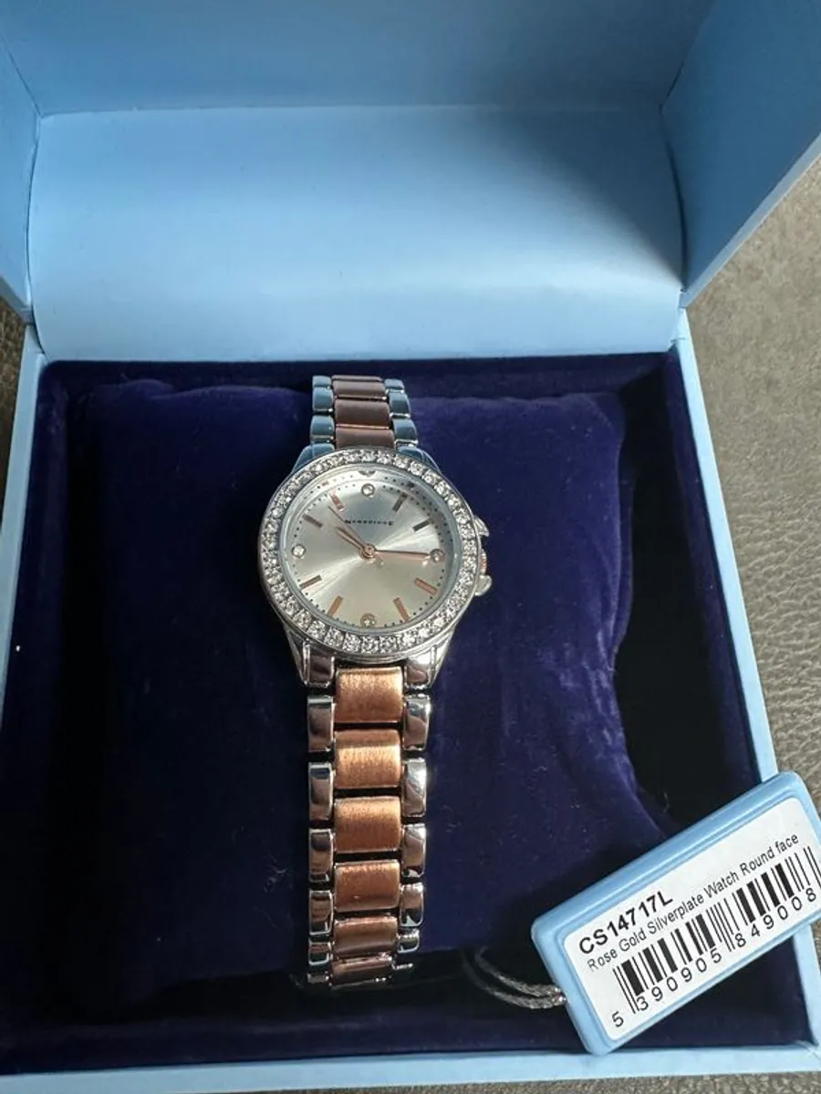 Newbridge Ladies Watch - Image 1