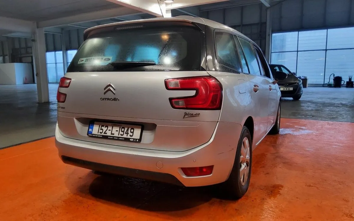 Citroen C4 Picasso HDi 90 manual VTR+ - Image 4