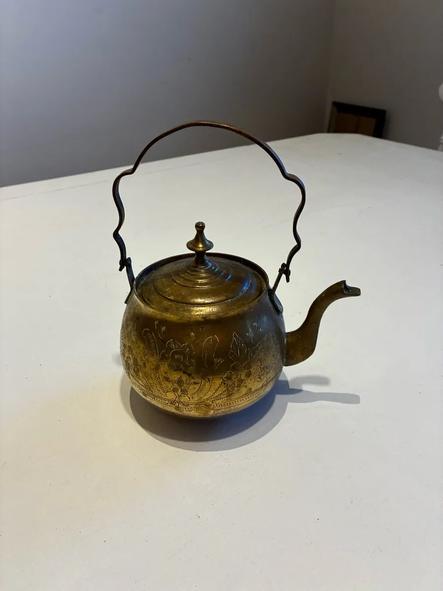 antique brass teapot - Image 1