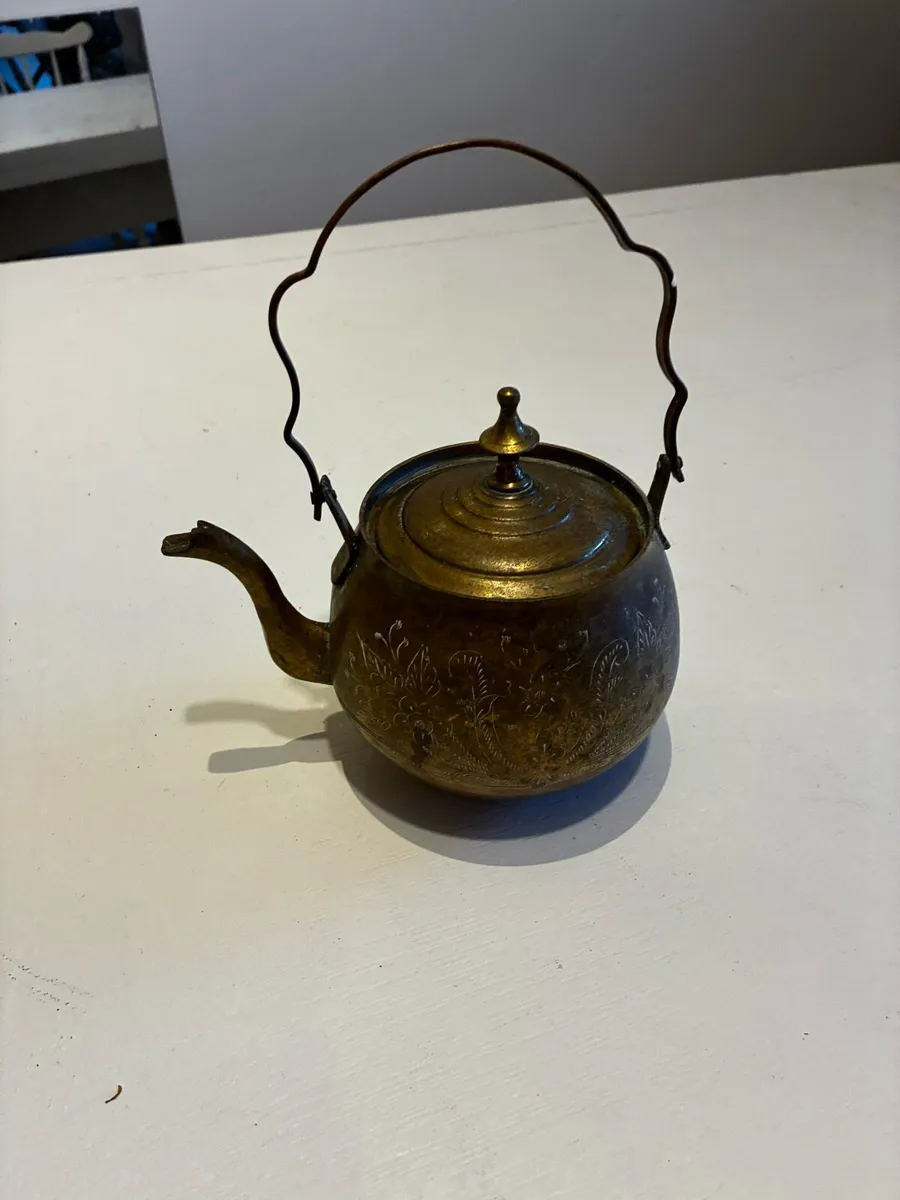 antique brass teapot - Image 2