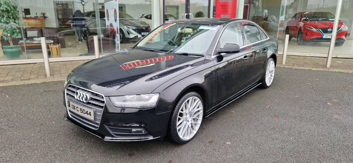 Audi A4 2013 - Image 2