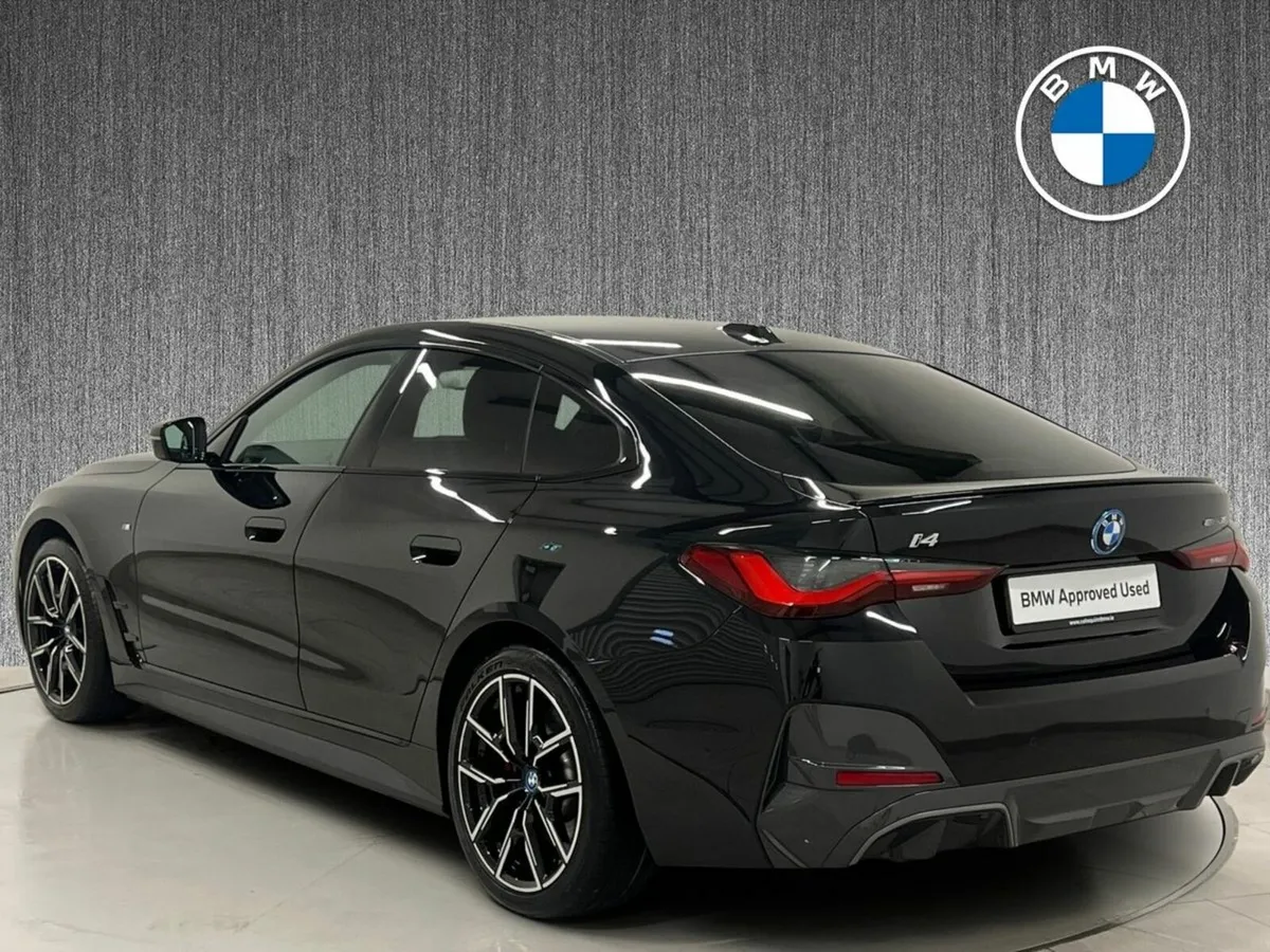 BMW i4 eDrive35 M Sport - Image 3