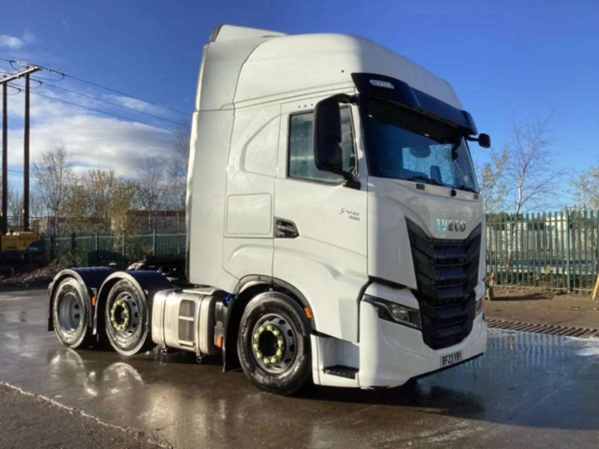 2023 Iveco S-Way 490 6x2 Tractor Unit - Image 1