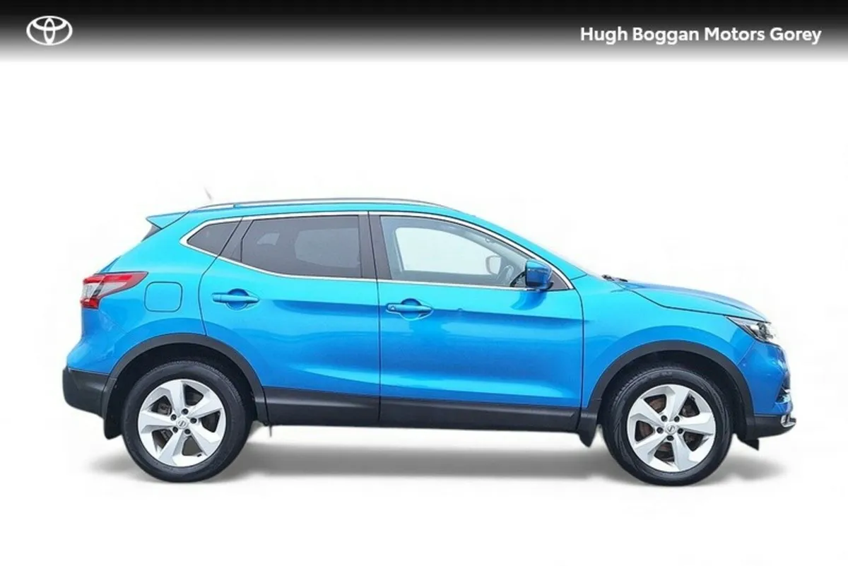 Nissan Qashqai 1.2 SV SS 18 4DR - Image 3