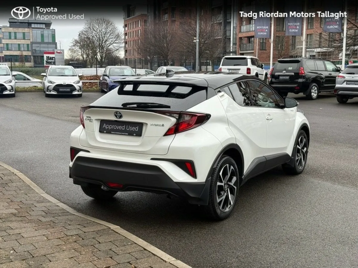 Toyota C-HR 1.8 HYBRID SPORT BI-TONE - Image 2