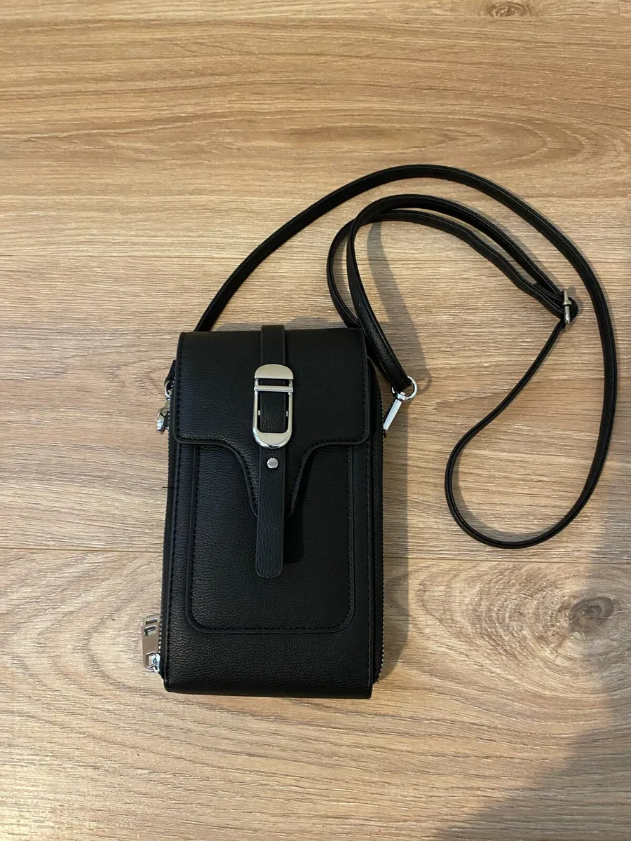 Crossbody Phonebag - Image 1