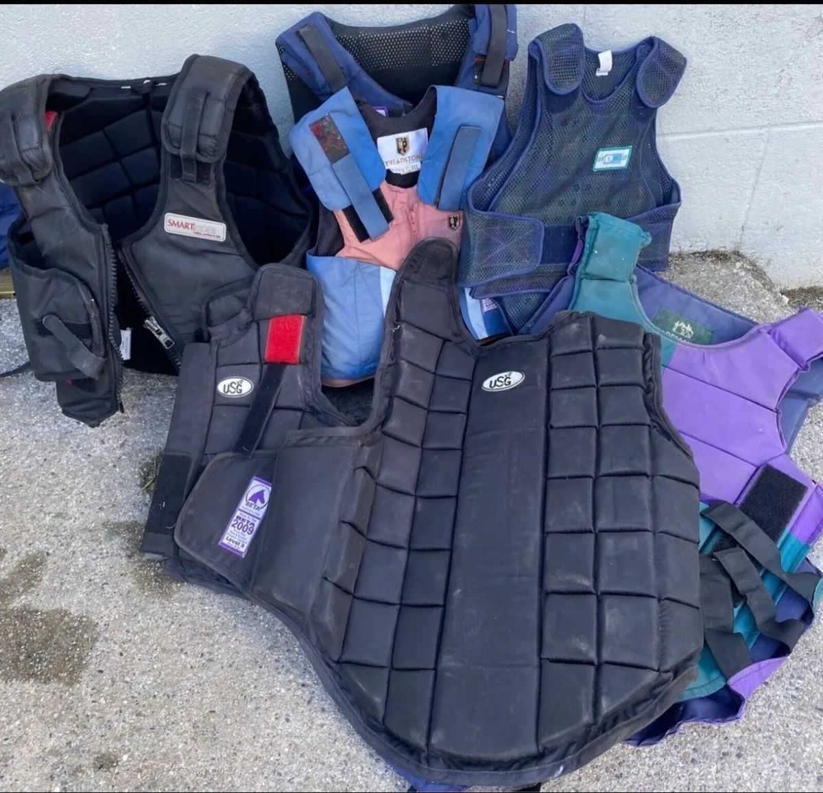 TACK, RUGS & EQUESTRIAN ACCESSORIES - Image 2