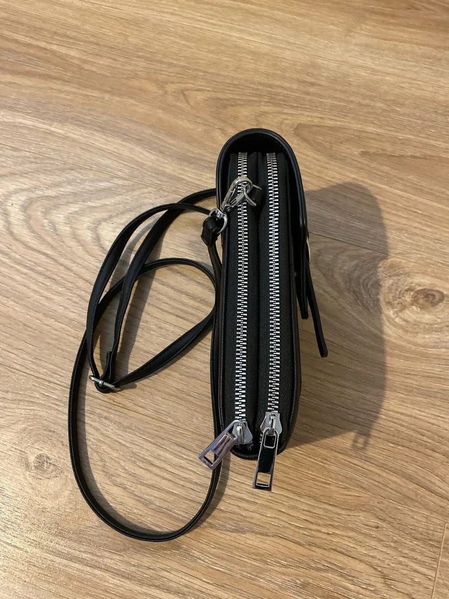 Crossbody Phonebag - Image 3