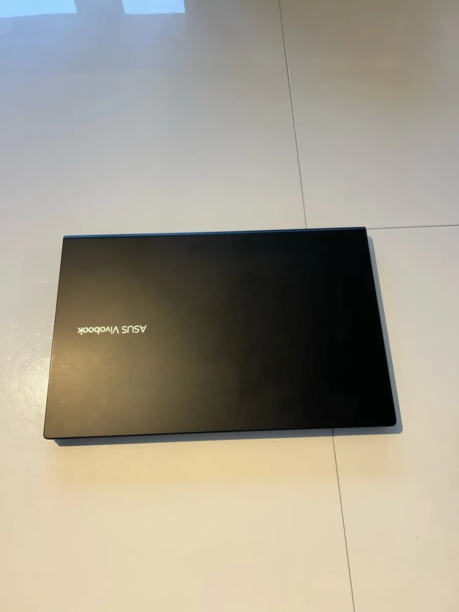 Asus 15.6” vivobook pentium processor - Image 2