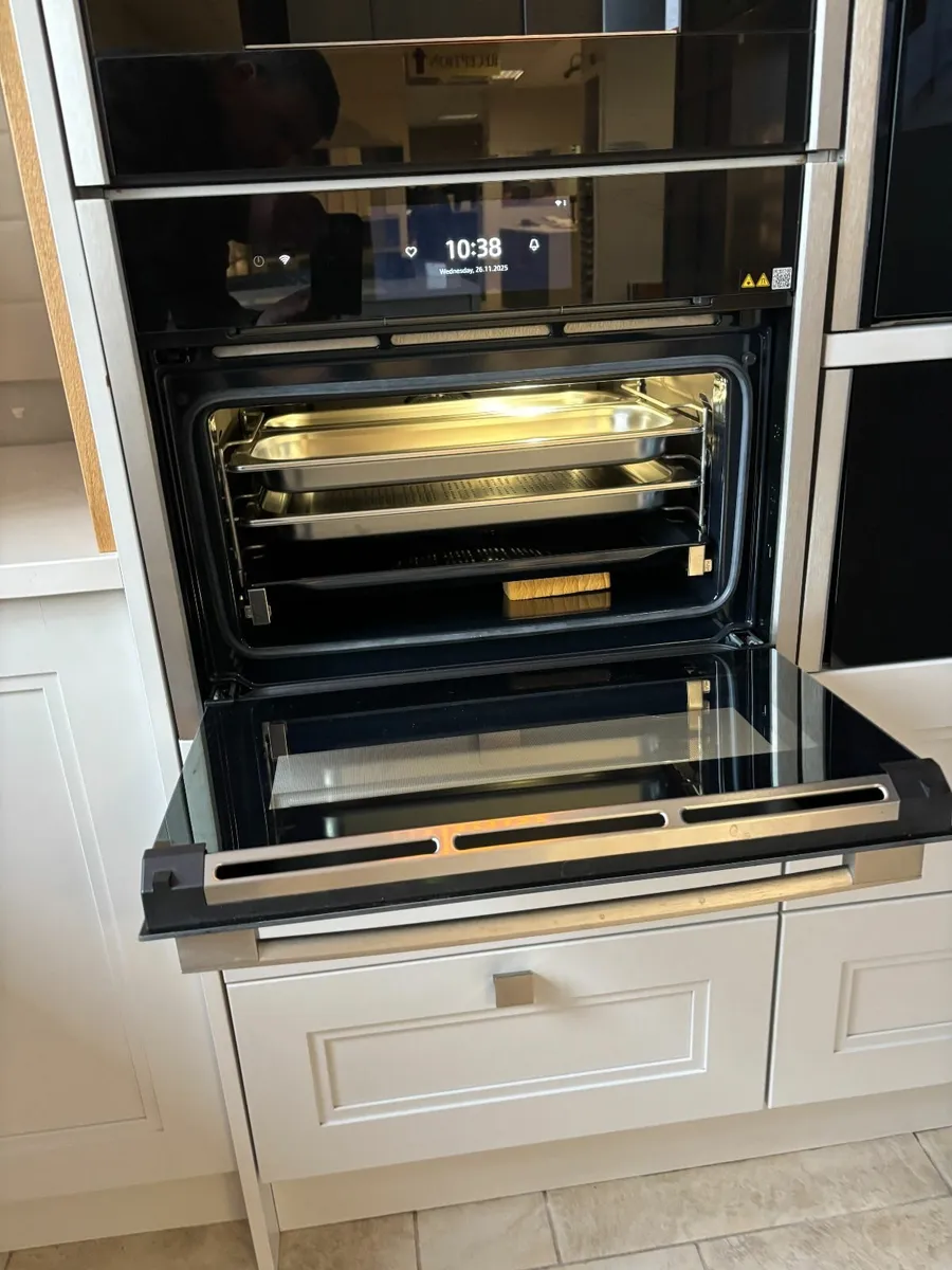 Kitchen appliance - Image 1