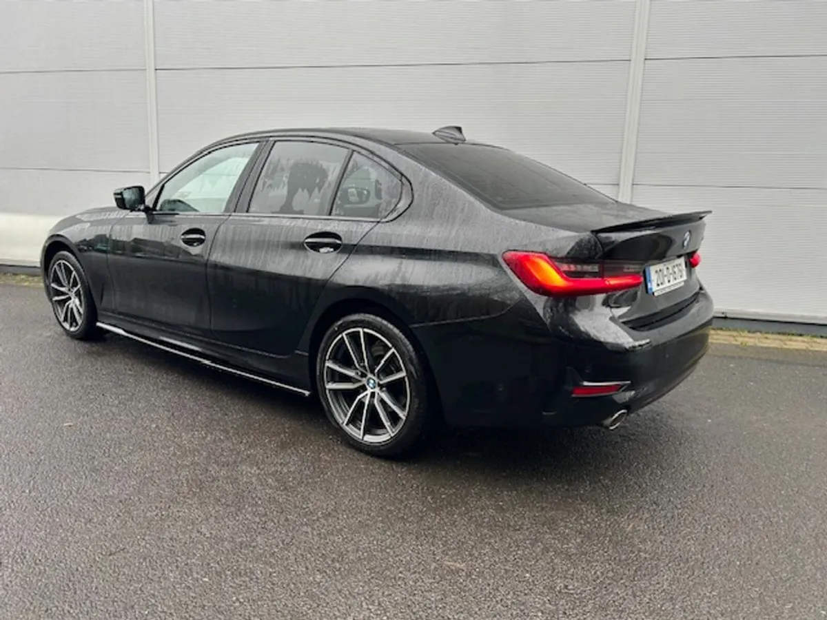 BMW 3-Series **SALE AGREED** 318D Black Edition Sp - Image 3