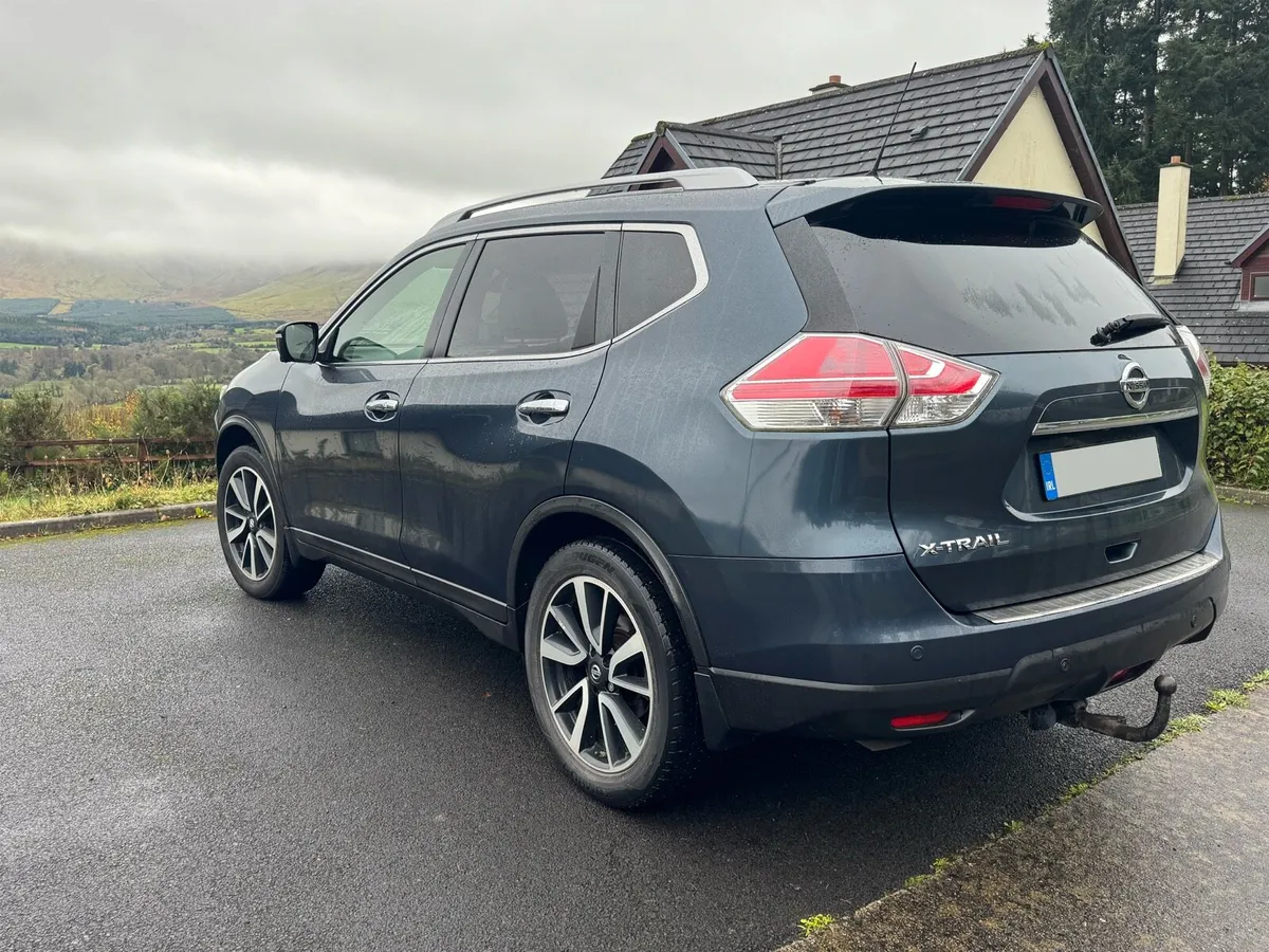 Nissan X-Trail 7 seater AWD pan sunroof - Image 2