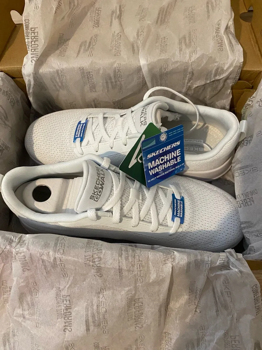 Sketchers Performance GOwalk Joy - Image 2