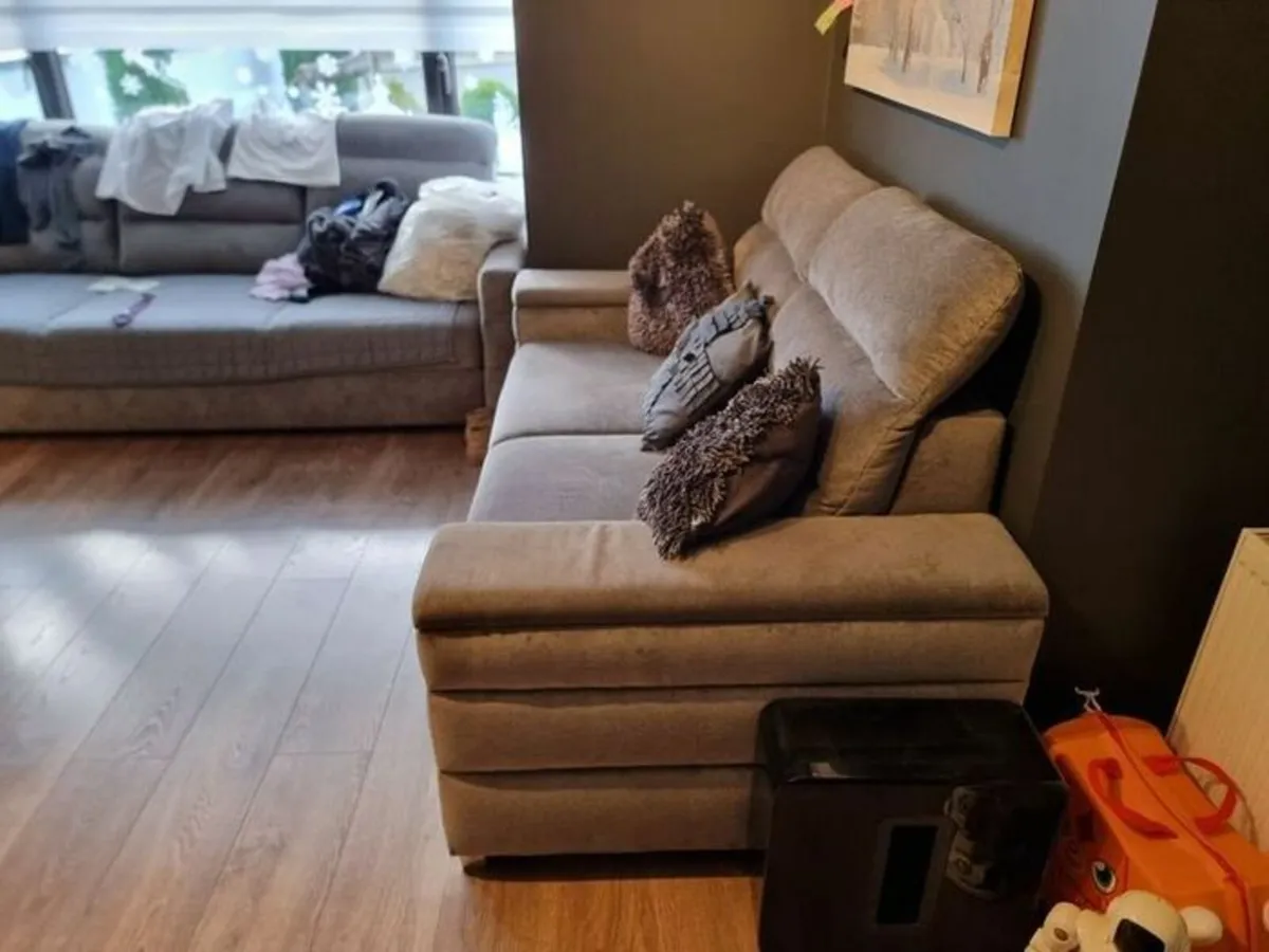 Double sofa with storage and electrical sockets - Image 3