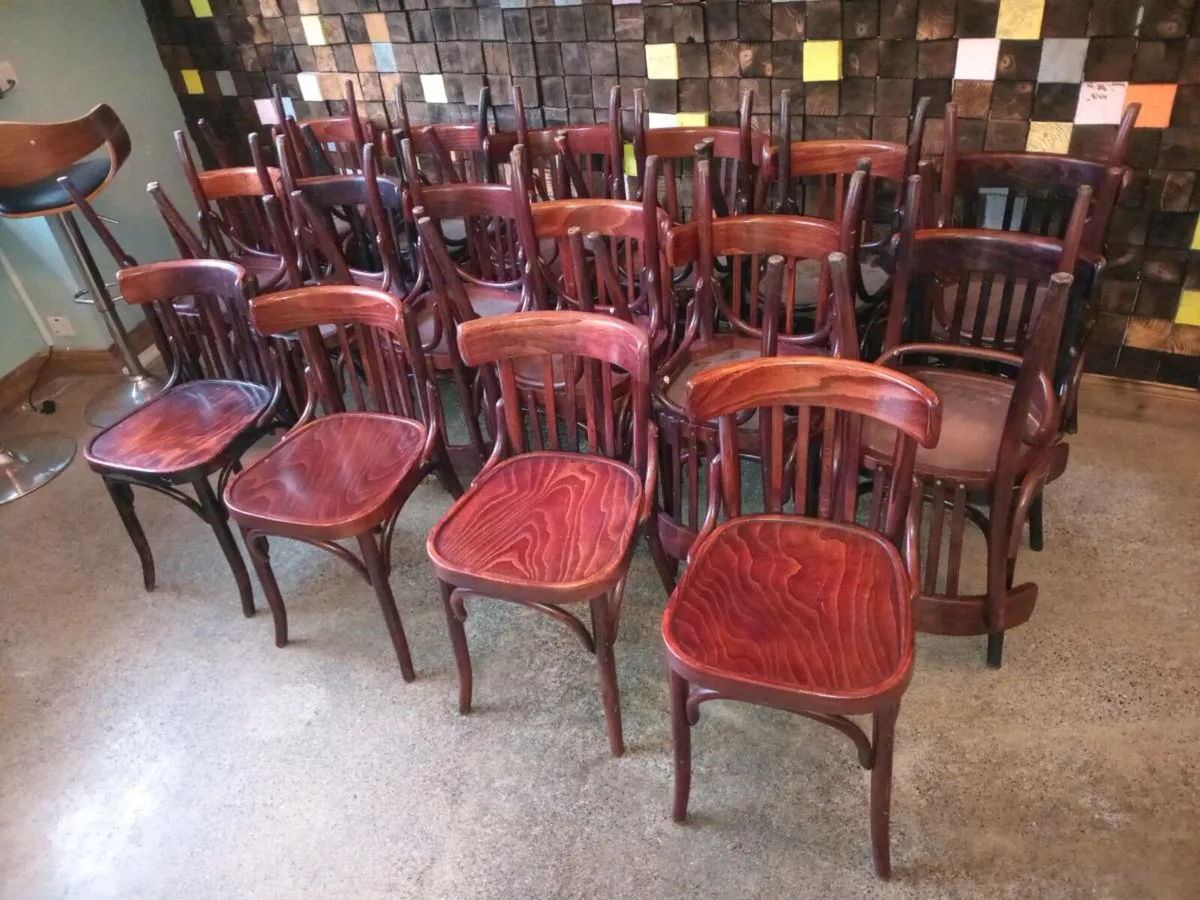 Pub and bar high stools - Image 2