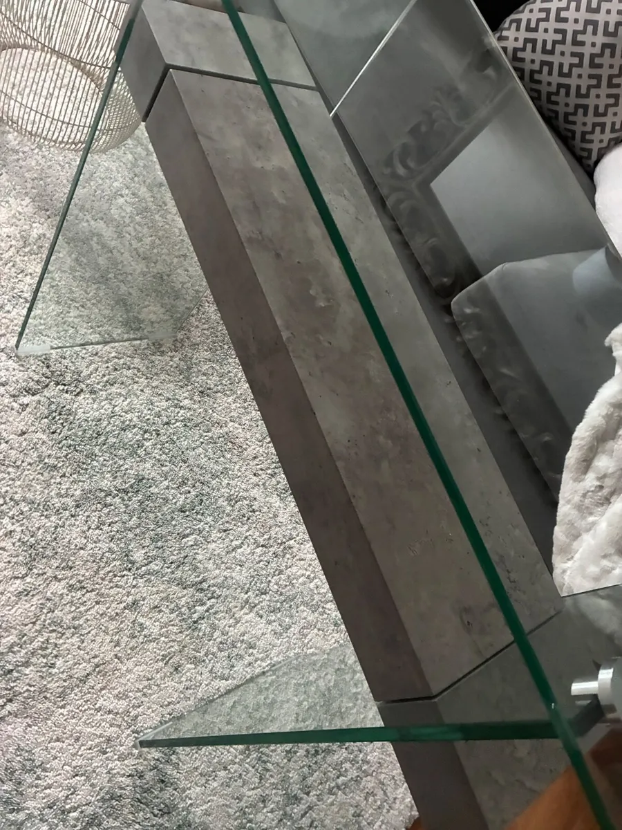 Console table - Image 2