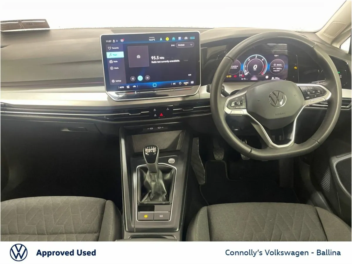 Volkswagen Golf GOLF EDITION 75 2.0 TDI 116HP - Image 4