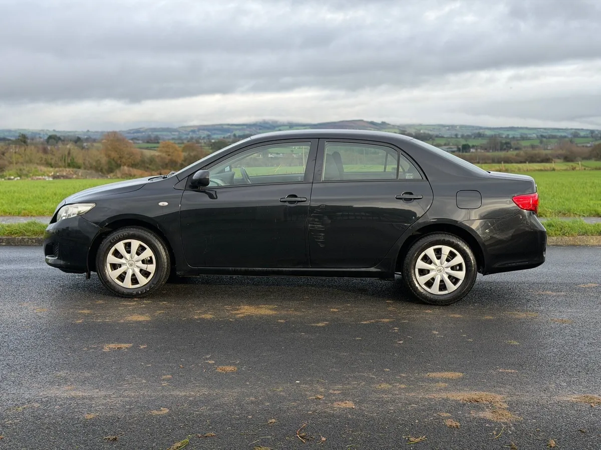 2007 Toyota Corolla - Image 3