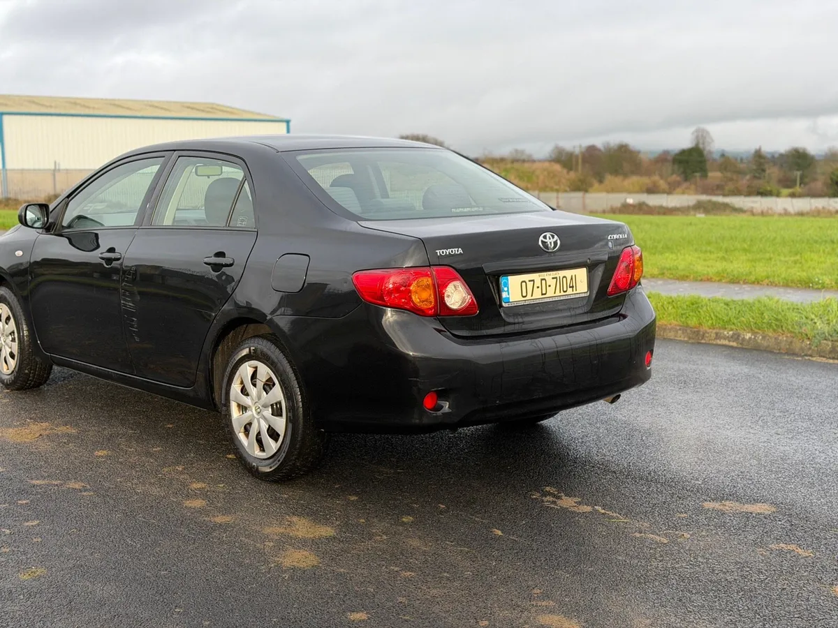 2007 Toyota Corolla - Image 4