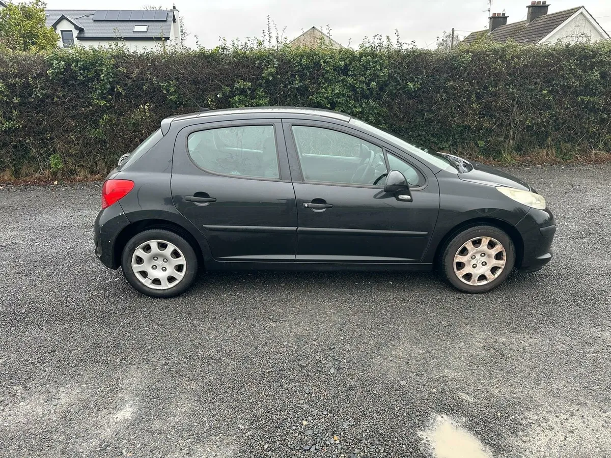 2008 Peugeot 207 - Image 1