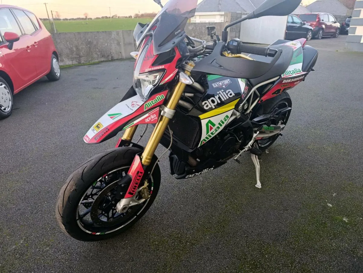 Aprilia Dorsoduro 1200 - Image 2