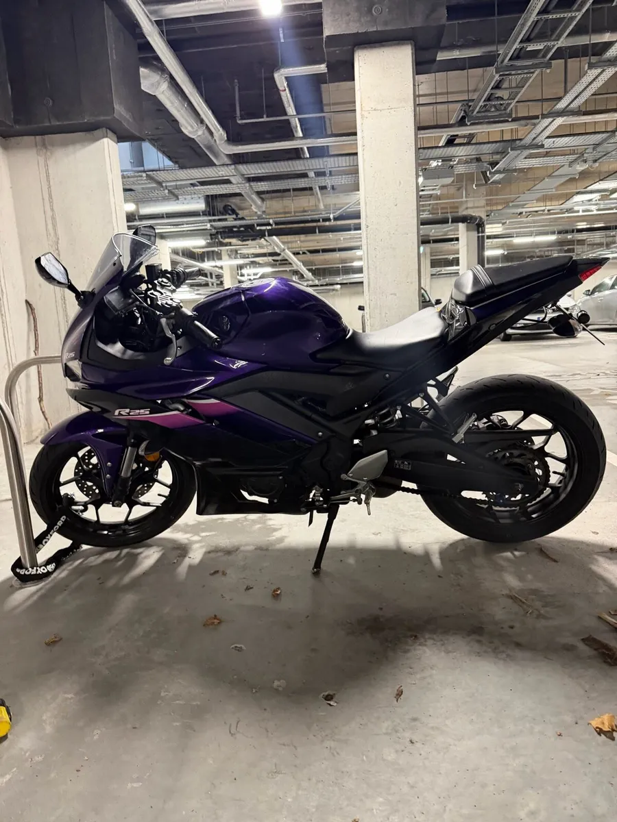 Yamaha R3 (R25 fairing) - Image 4