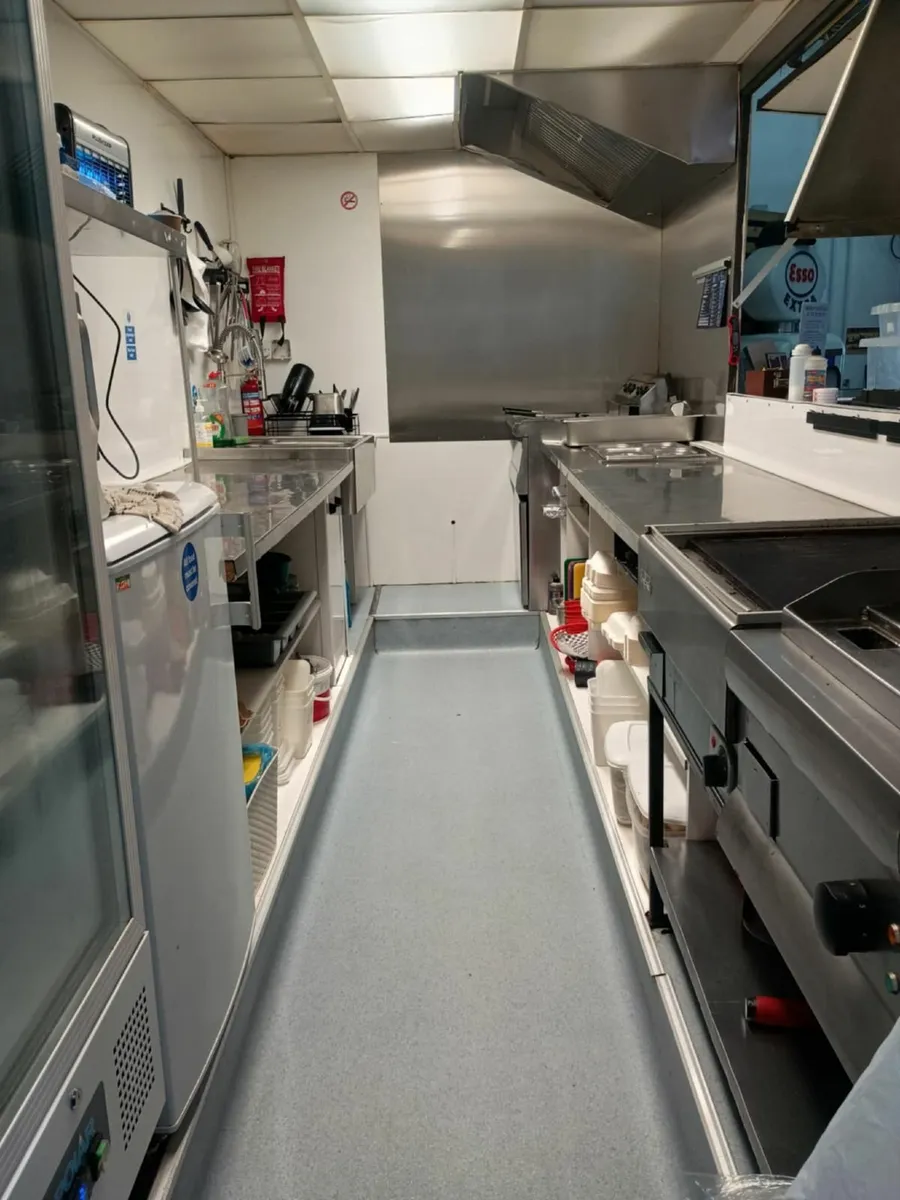 Catering Trailers & Food Trucks - Image 1