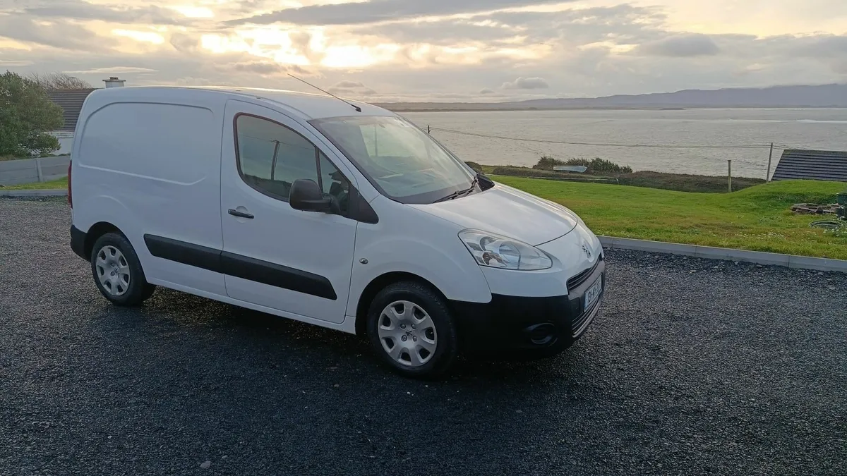 Peugeot Partner 2013 - Image 1