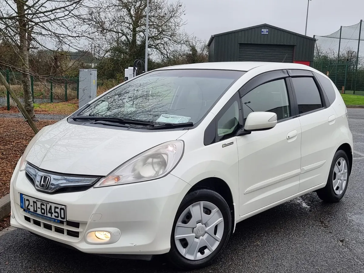 2012 HONDA FIT HYBRID AUTOMATIC NCT&TAX €6,900 - Image 3