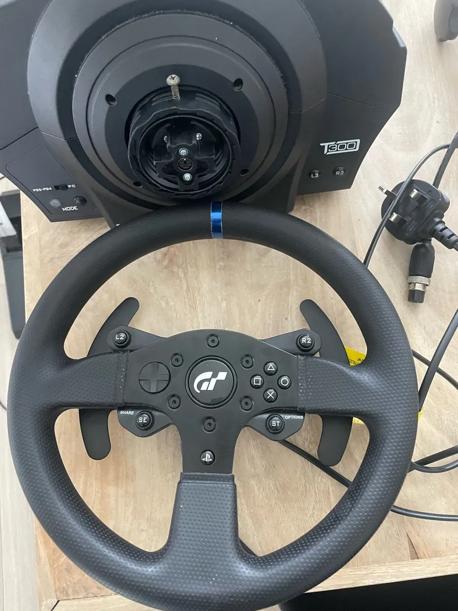 Thrustmaster t300 - Image 1